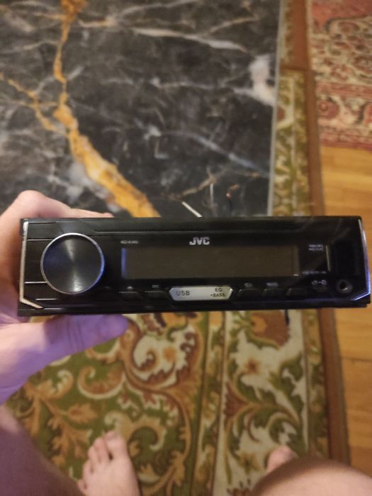 Продам магнитолу