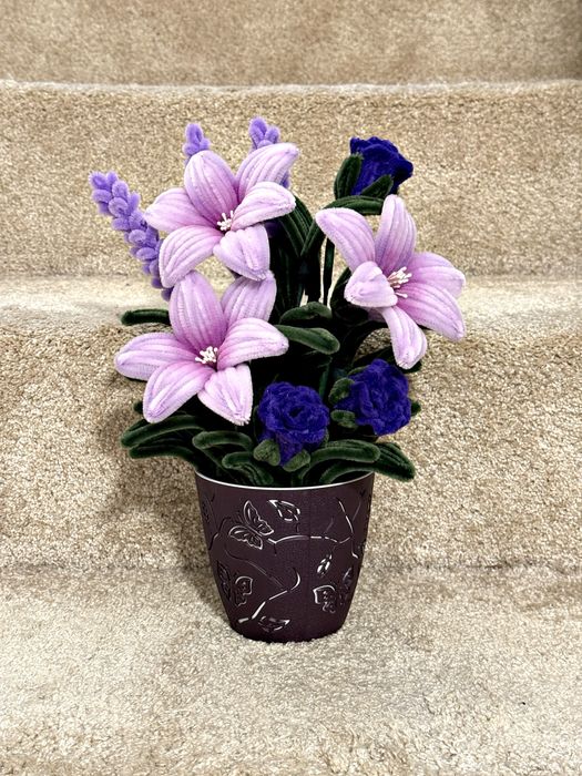 Ghiveci cu flori handmade