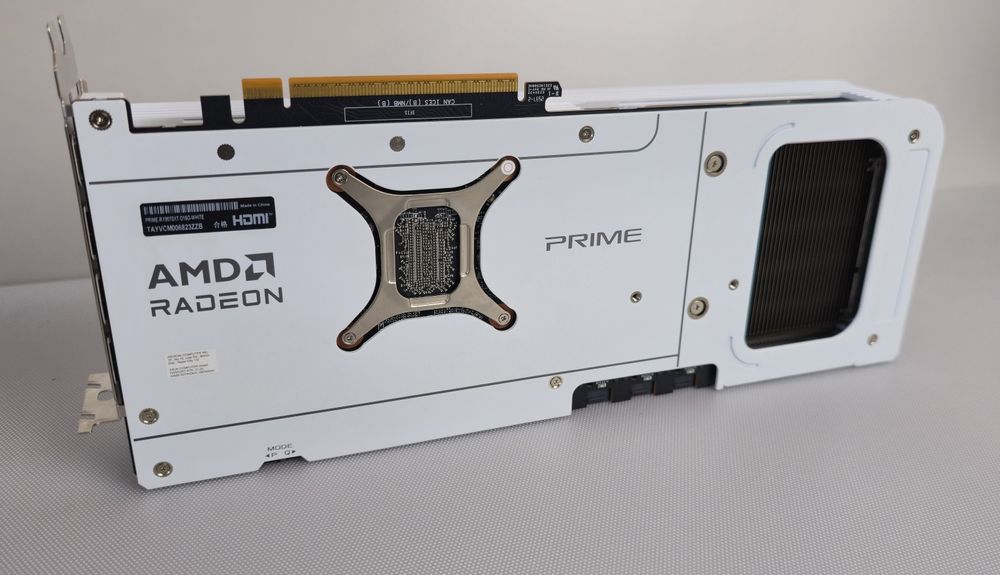 Видео карта Asus Prime RX 9070 XT White Edition, 16GB GDDR6 AMD Radeon