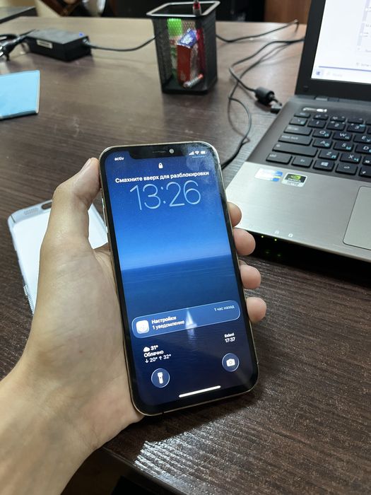 iPhone 12 PRO продаётся