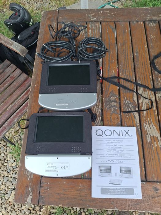 DVD portabil Qonix Elveția 2 bucăți