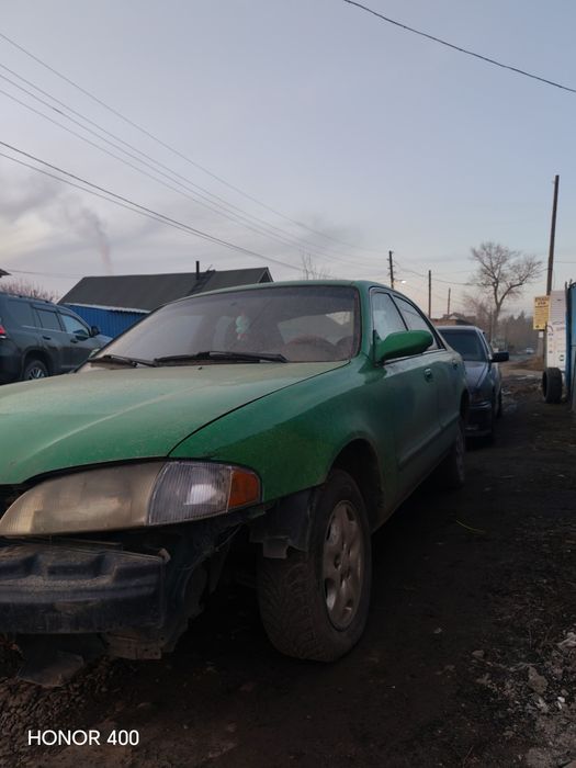 Машина Мазда 626  срочная продажа