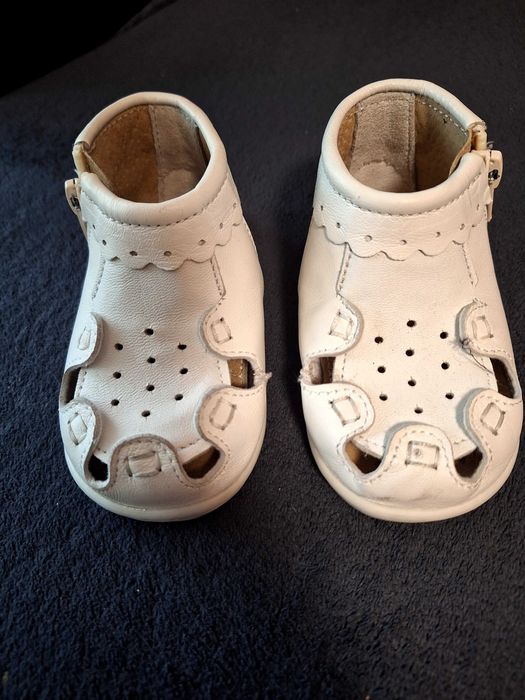 Бебешки буйки пролетни