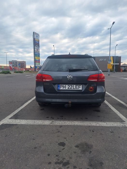 VOLKSWAGEN Passat 2011 — imagine 4