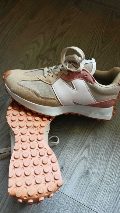 Маратонки New Balance – нови, размер 36