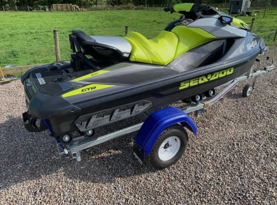 Jet Ski Seadoo GTR 230 2021