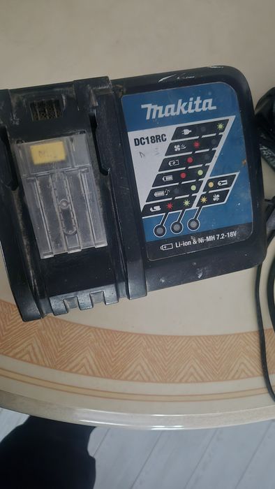 Makita ddf470 -винтоверт