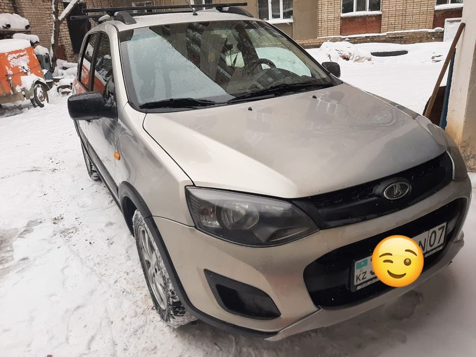 Продам Калину кросс универсал 2015 года