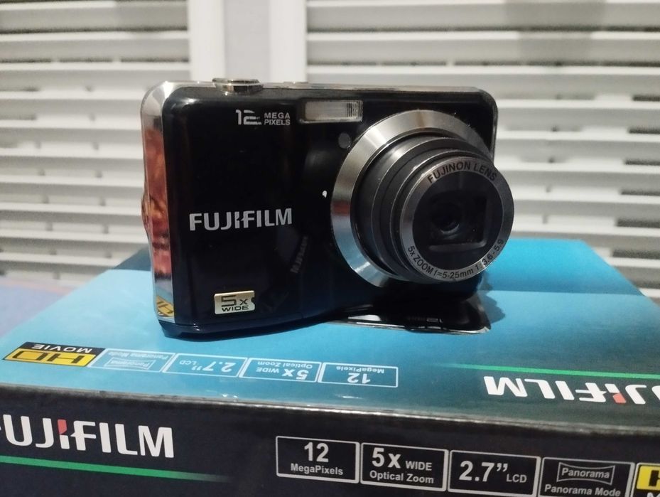 Fujifilm FinePix AX200