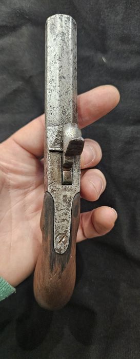 малък капсулен пистолет/бартер