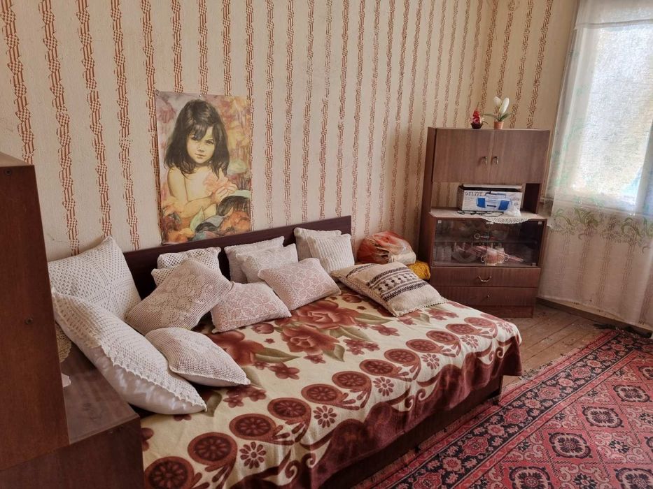 Продава се Къща в Враца, Център - 160 кв.м за 271 €/кв.м - Снимка #3