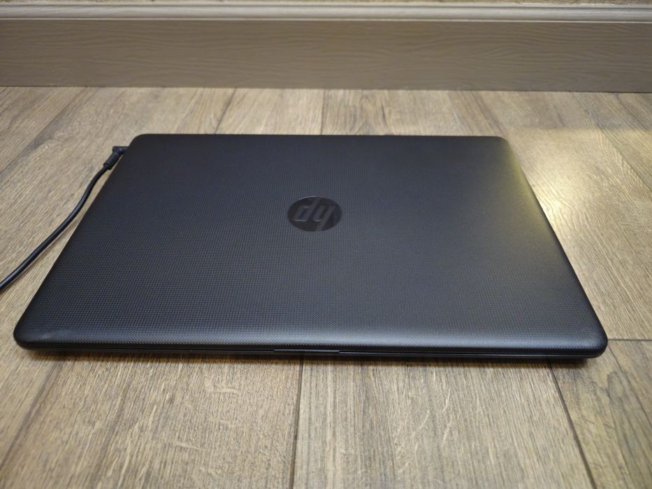 Отличный Ноутбук HP (Celeron/4Gb/500HDD)