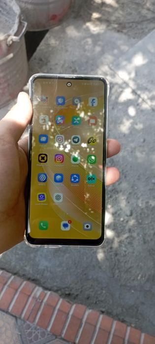 Infinix smart 8 8/128 tali