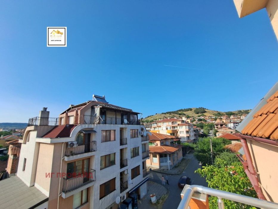 Продава се Двустаен апартамент в Айтос - 64 кв.м за 1188 €/кв.м - Снимка #10