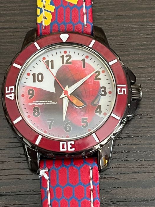 Детские часы Marvel