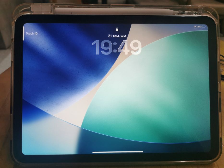 Ipad A16, 128 gb,  akb 99 % в отличном состояние,