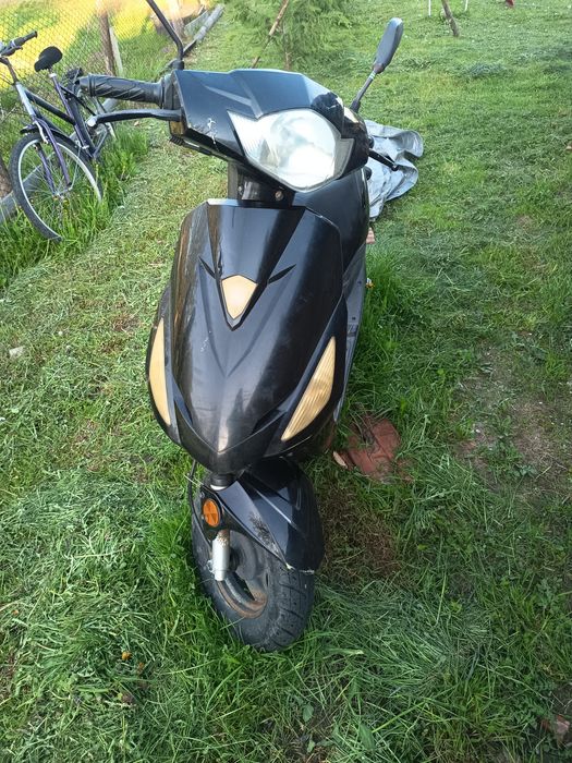 Scuter 49cm inmatriculat