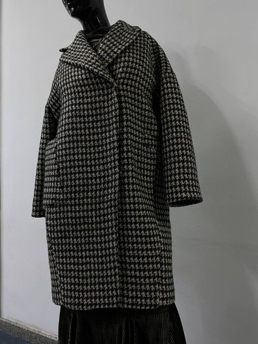 Стильное пальто.