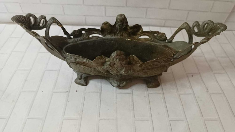 Fructiera din bronz vintage