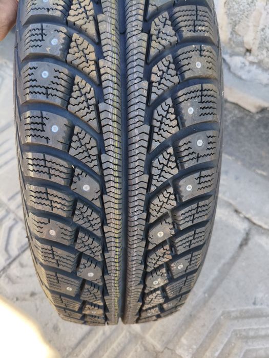 Продам зимние шины