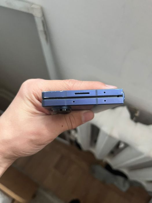 Samsung Z Fold 6 12/512 продаетса/обмен