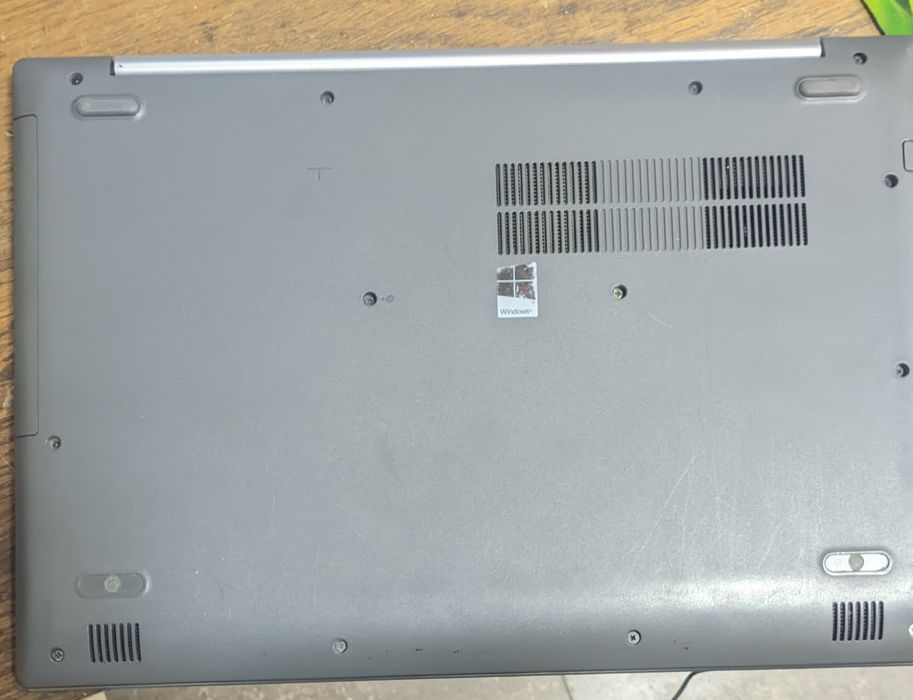 Продам ноутбук LENOVO