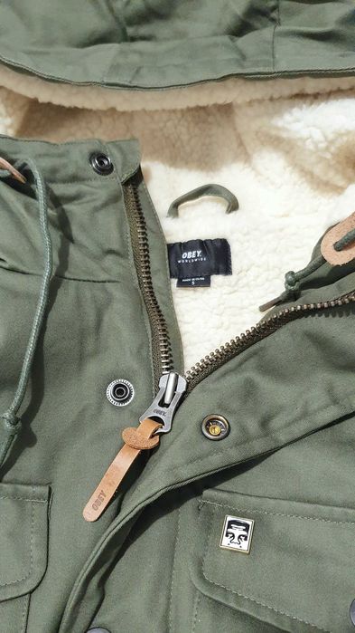 Ново зимно яке OBEY