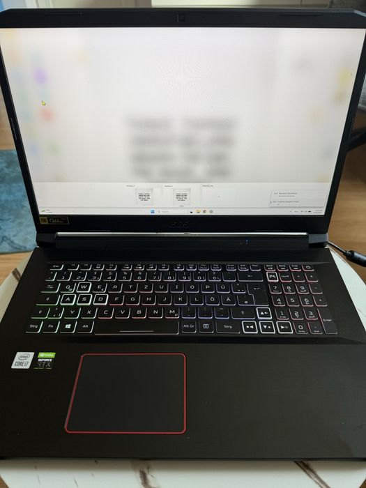 Acer Nitro 5  GAMING, i7-10750H, 16GB RAM  in stare excelenta