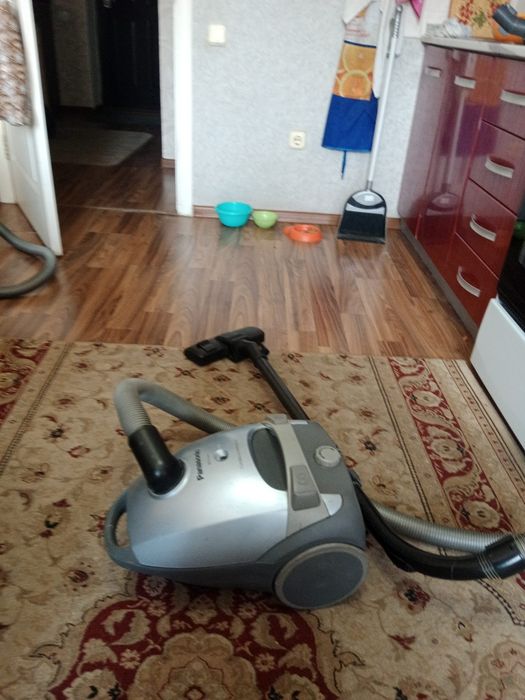 Пылесос Панасоник