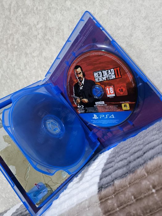 Продам диск пс4 рабочий rdr2