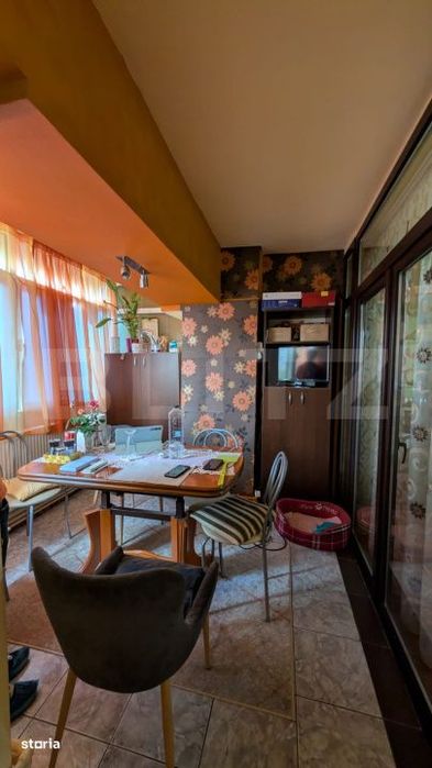 Apartament 3 camere, 67 mp, zona Micro 11 - Poarta Bucurestilor