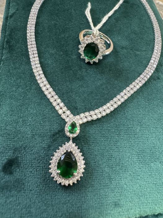 Продам колье с колечком