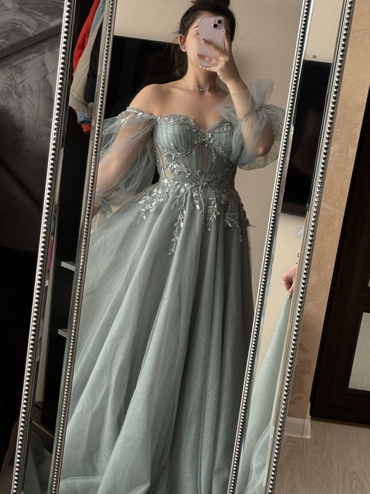 Официална бална рокля