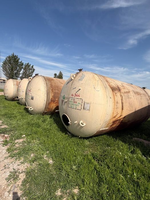 Ёмкость бочка Эмал сотилади 20 кубалик