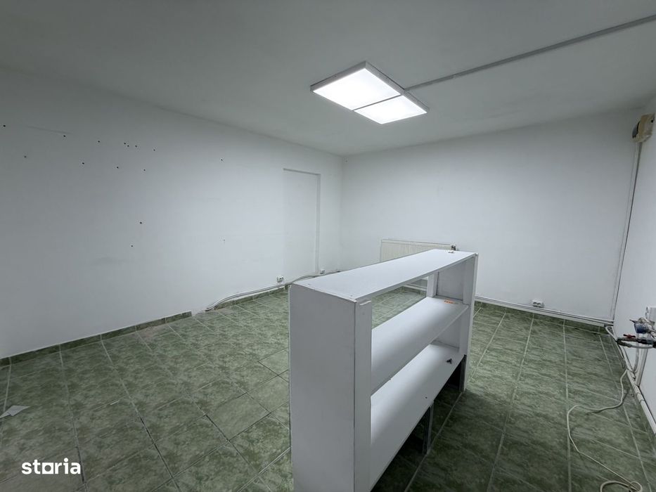 Spatiu Comercial Mioveni, 18 mp, Bld. Dacia