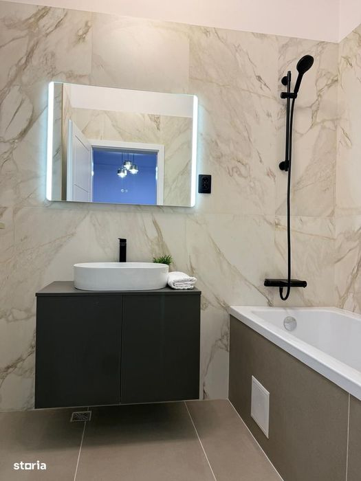 Apartament de 2 camere,45 mp, Ultramodern,Mobilat/Utilat, Zona Eroilor