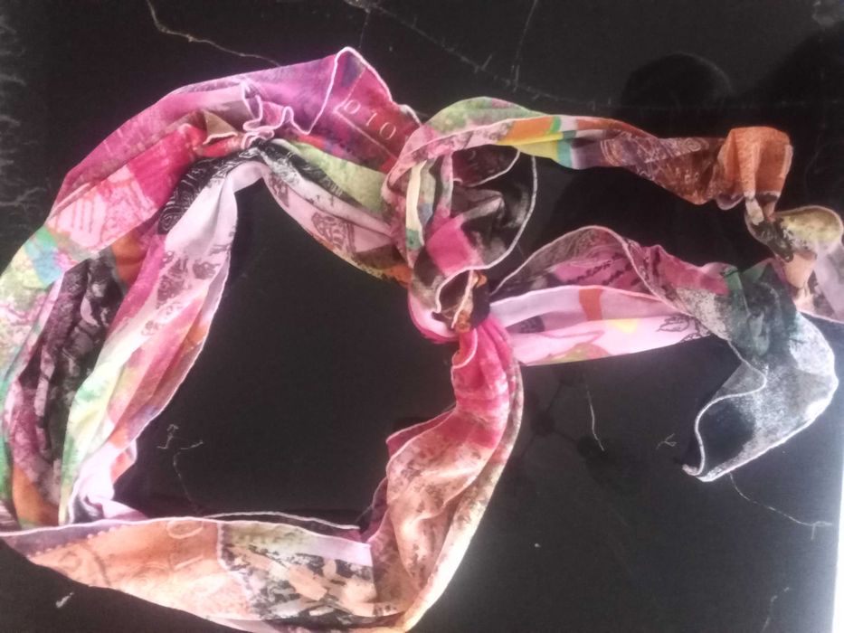 Уникален шал шарен