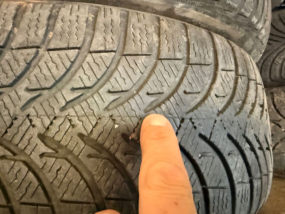 Roți iarnă 205/60/16