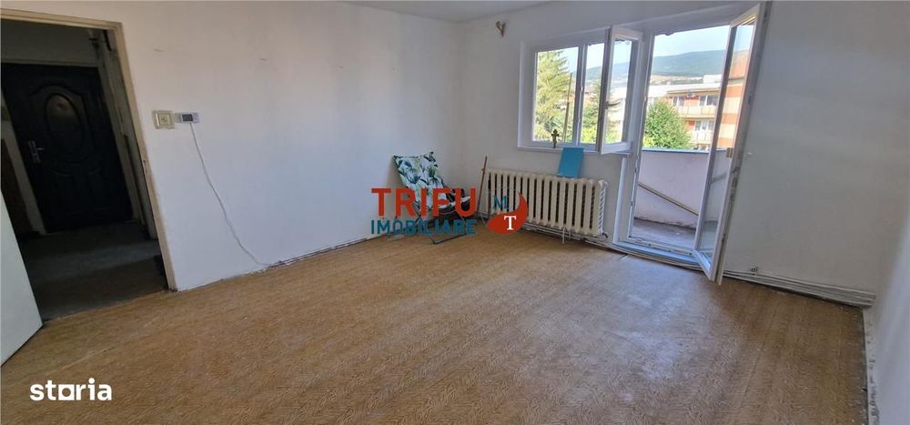 Apartament 2 camere de vanzare zona Cetate