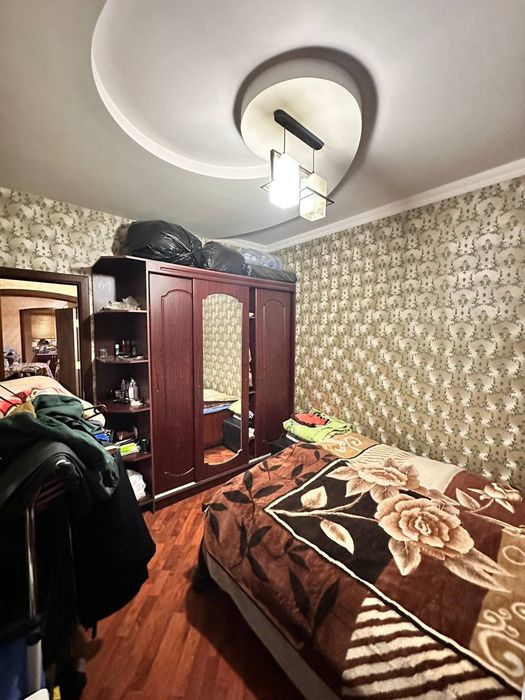 Продаю 4-х ком кв-ру М. Куйлюк -4