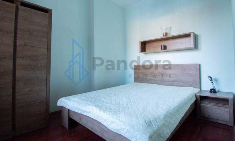 Дава се под наем Тристаен апартамент в София, Център - 100 кв.м за 599 € - Снимка #1