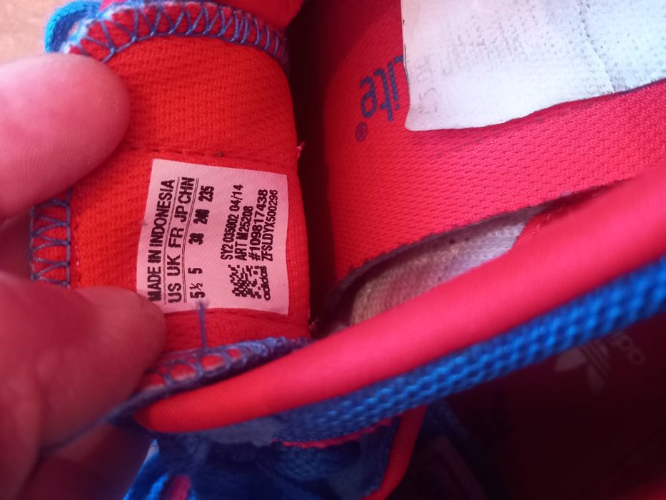 Adidași adidas mărimea 38