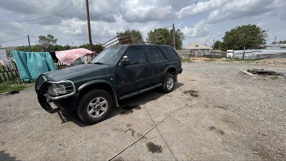 Опел Фронтера леховышка