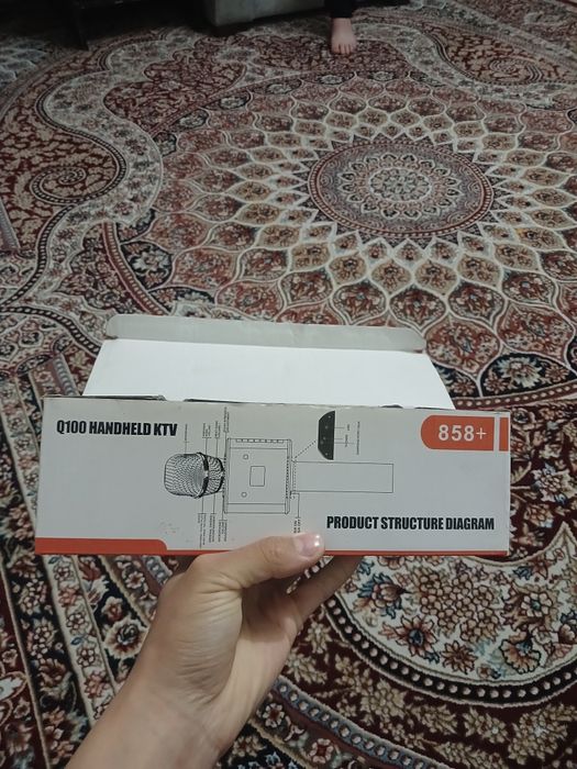 Mikrofon kop iwlatilmagan