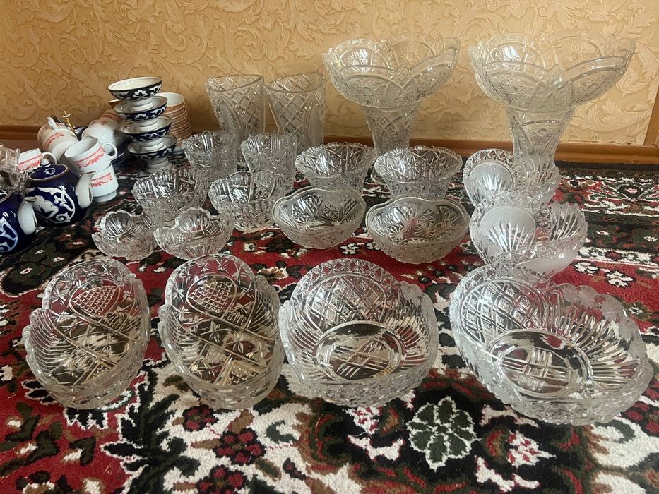 Большой набор посуды