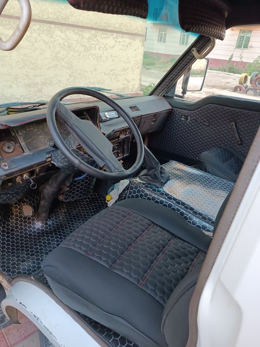 Тайотта хайс мошинаси сотилади