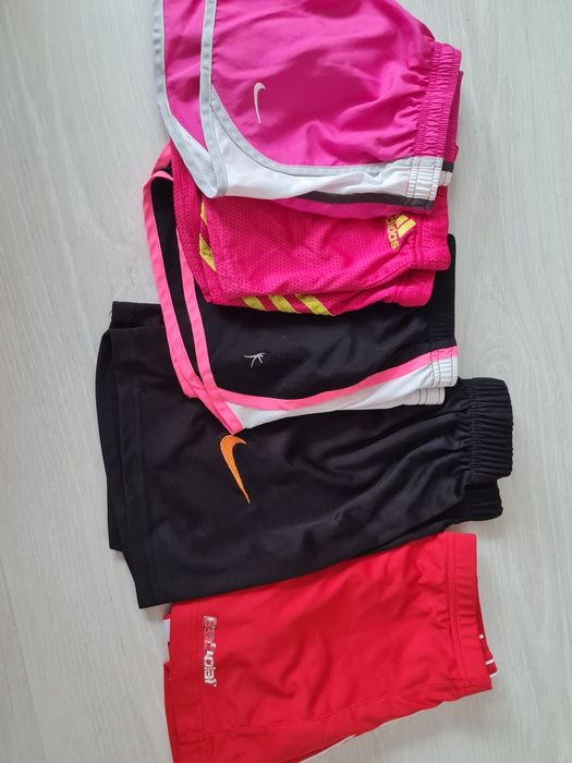 Детски къси панталони  на Nike, adidas