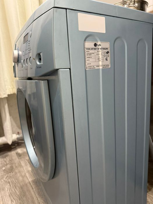 Продам стиральную машинку автомат