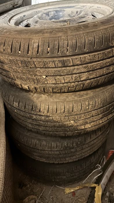 Шины летние в дисках 185/65R14, 4x100