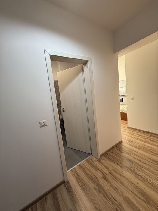 Garsoniera moderna in bloc nou centrala proprie la 3 minute de metrou